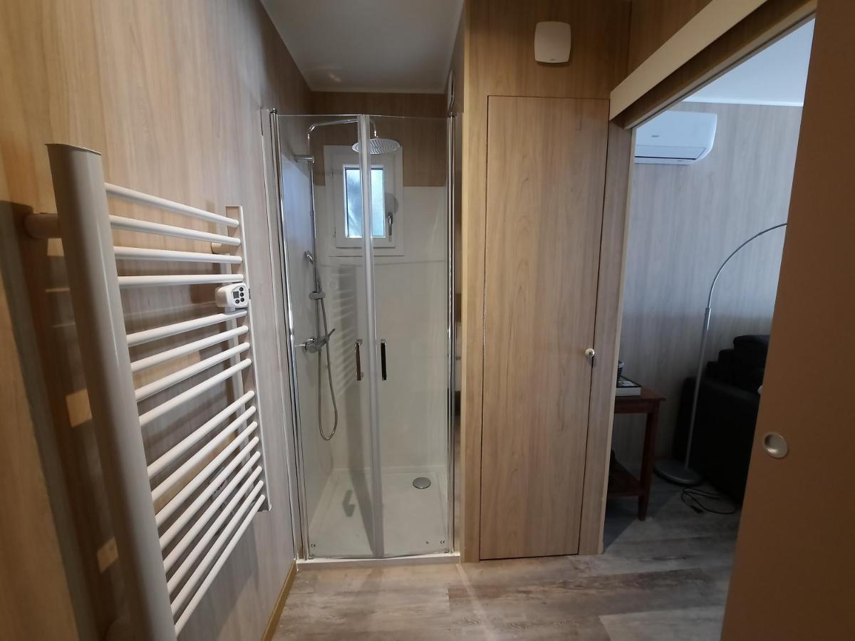 Le lodge des chênes Brousses-et-Villaret Extérieur photo