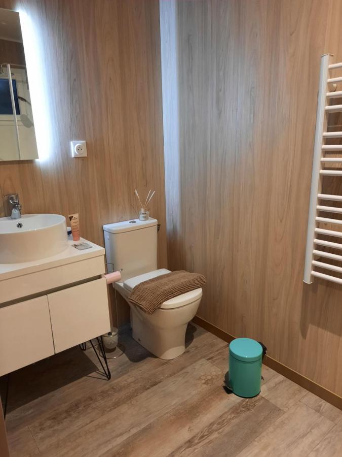 Le lodge des chênes Brousses-et-Villaret Extérieur photo